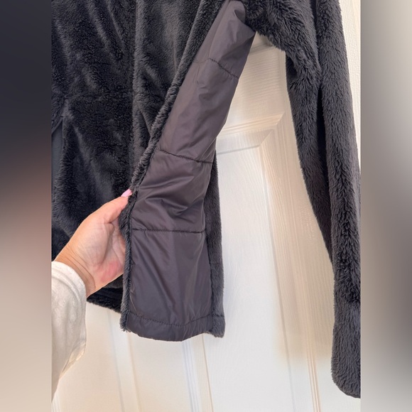 NWOT NEVER WORN North Face Osito fuzzy soft jacket Medium!!! - Picture 3 of 8